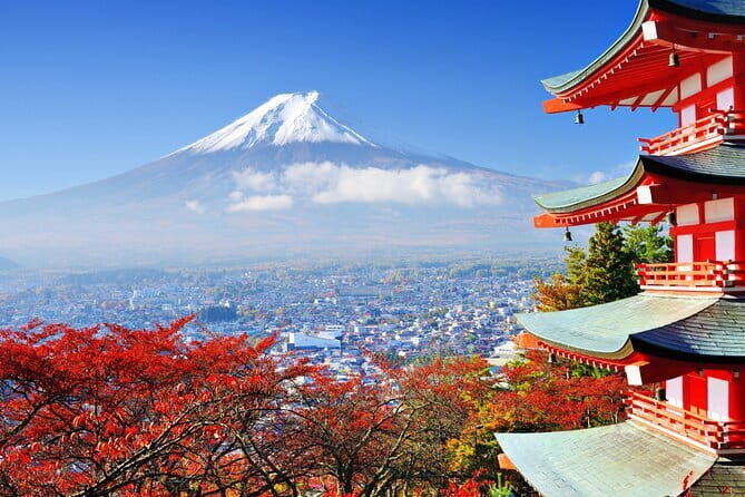From Tokyo: Mount Fuji Sightseeing One Day Trip - Chureito Pagoda in Arakurayama Sengen Park: your classic Fuji frame