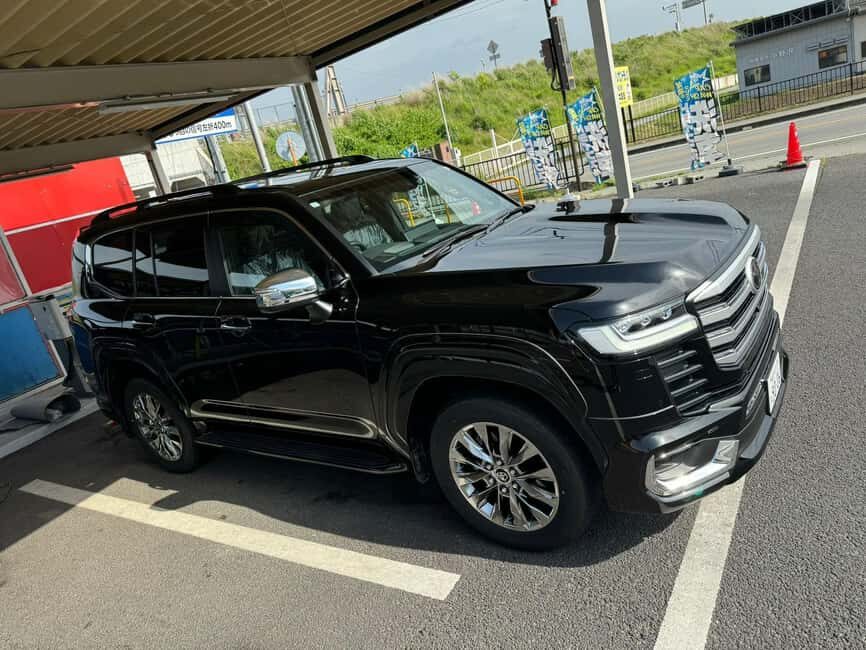 From Tokyo: Mt Fuji Private Day Tour In Luxury Land Cruiser - Why this private Mt. Fuji day feels different from the bus plan