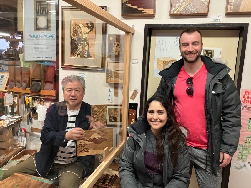 Hakone: Day Tour to View Mt Fuji & Wooden Culture Experience - Owakudani and Mt Fuji: altitude, sulfur, and the famous black eggs