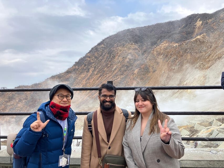 Hakone: Day Tour to View Mt Fuji & Wooden Culture Experience - Old Tokaido tea house in a cedar forest: amazake, thatched roof, and real conversation