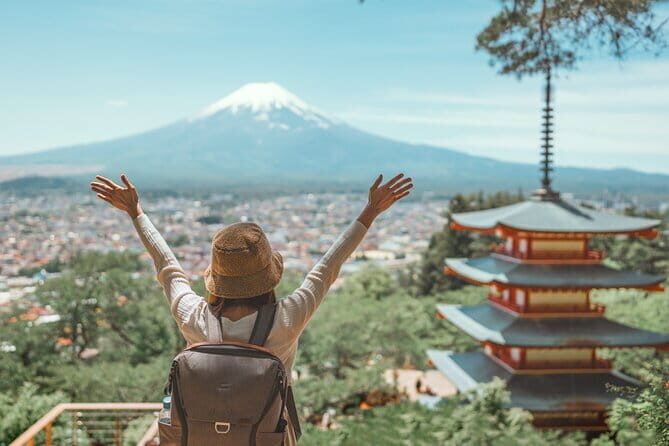 Japan's Best Mount Fuji Tour - Stop 5: Oishi Park by Lake Kawaguchi (only for April to June)