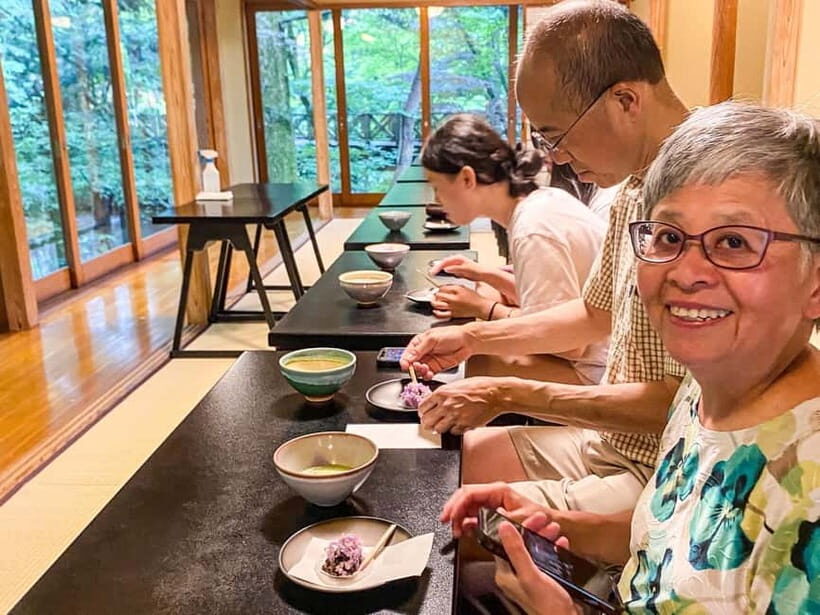 Kawaguchiko: Hidden Mt. Fuji Driving Tour with a Local Guide - Fujiyoshida Food and Sightseeing Break: Local Eats at Your Speed