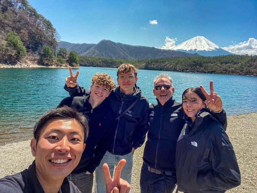 Kawaguchiko: Hidden Mt. Fuji Driving Tour with a Local Guide - Pickup in Kawaguchiko or Fujiyoshida: Plan Your Start Point