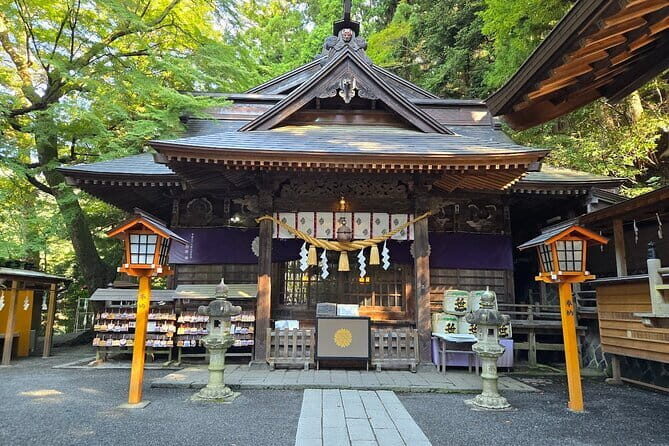 Mount Fuji Full Day Sightseeing Tour from Tokyo - Why a Lawson Stop Shows Up at All