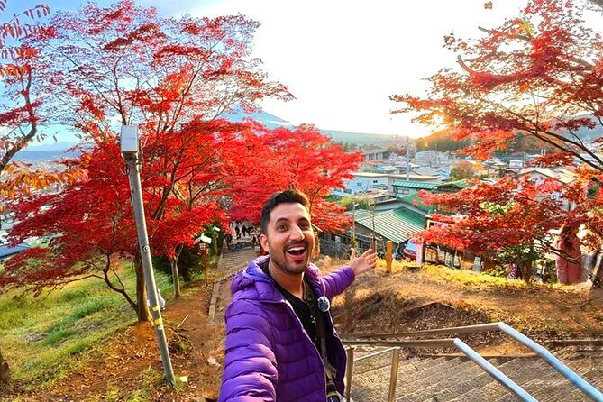 Mt Fuji and Lake Kawaguchiko Bus Day Tour with English Guide - Seasonal events and Fuji storytelling from your English guide