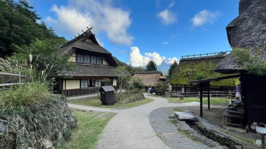One Day 10hrs Mount Fuji Tour English Speaking Driver - Getting from Tokyo: why the 1.5-hour drive matters