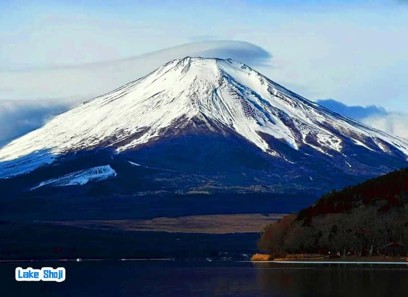 Tokyo: Mt Fuji 3 Lakes Day Trip | 9-Guest Small Group - Oishi Park and the Seasonal Switch-Up Around Lake Kawaguchi